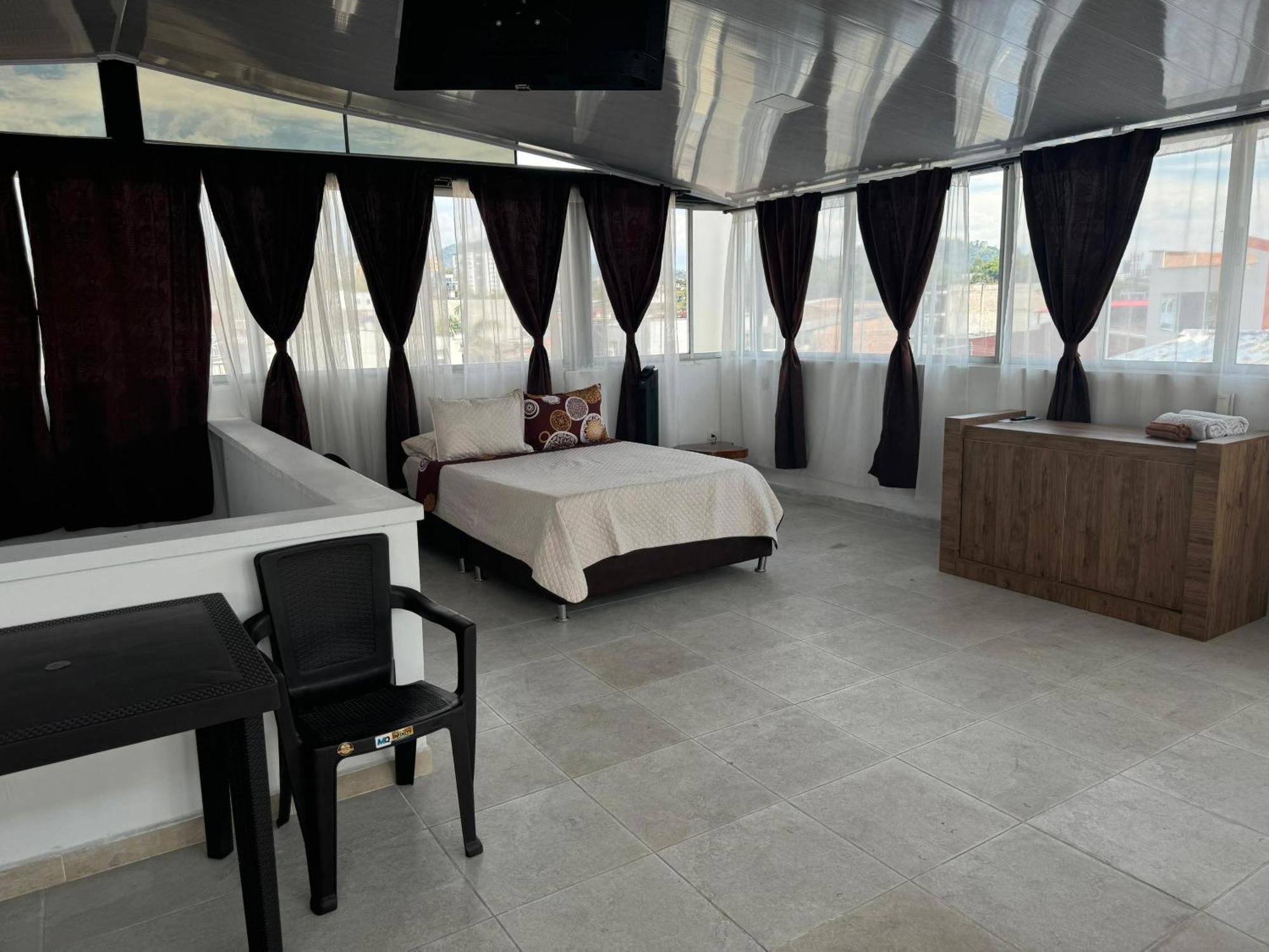 Apartment Amoblado En Zona Rosa De Dosquebradas